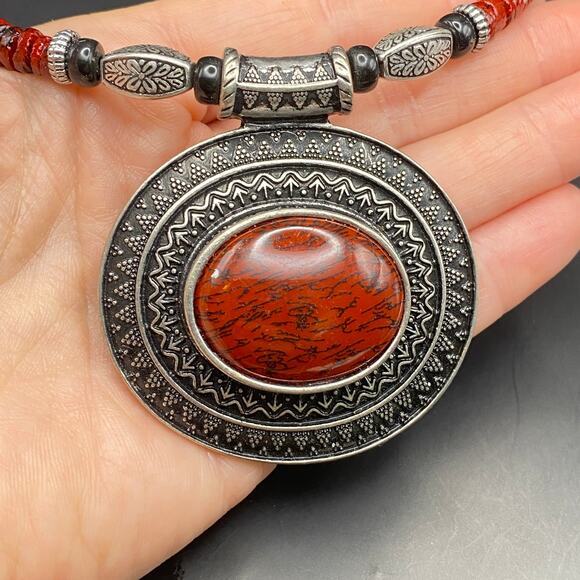 PREMIER DESIGNS Red Spice Boho Choker Statement Necklace Collar Silver Tone - Picture 3 of 7